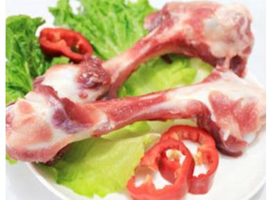 拼猪：筒子骨   特惠：60元1对   时间：2024年11月24日—2024年11月30日 限南川地区
